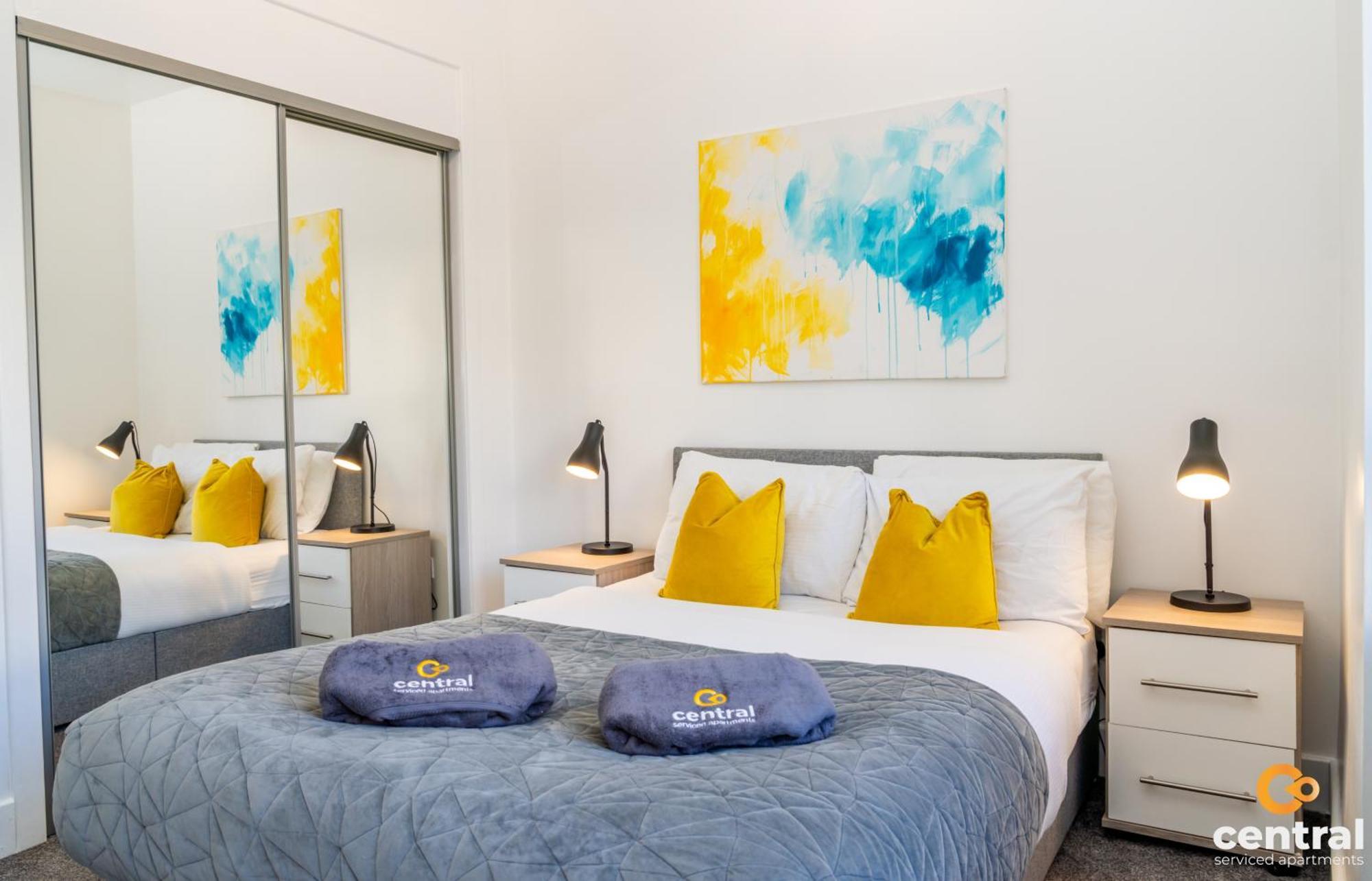 Central Serviced Apartments - 2 Bedroom - Free Street Parking - Fast Wifi - Smart Tvs In All Rooms - Ground Level - Family Neighbourhood - 3 X Double Beds - Heating 24-7 - Trade Stays - Weekly & Monthly Offers Dundee Eksteriør bilde
