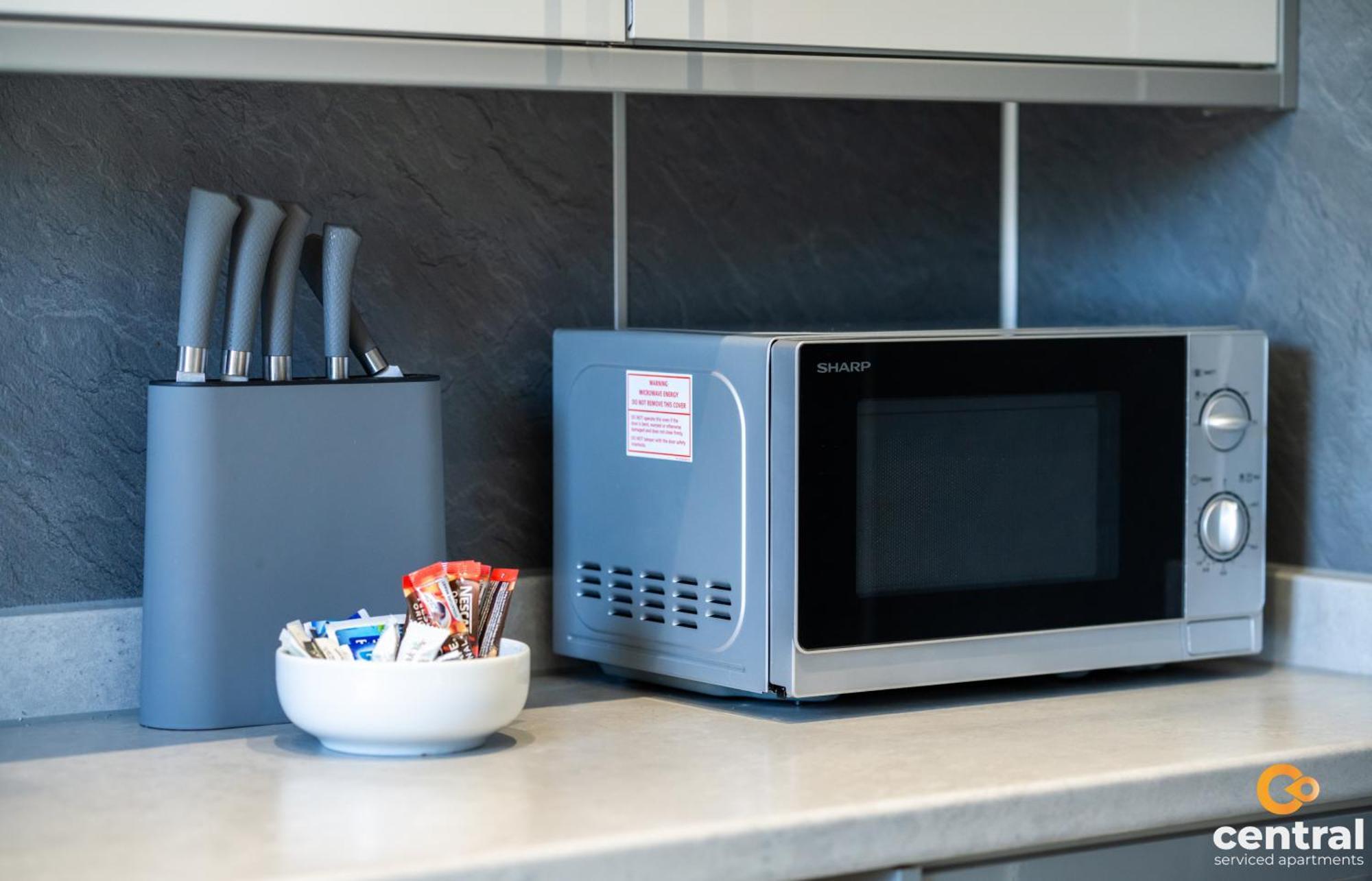 Central Serviced Apartments - 2 Bedroom - Free Street Parking - Fast Wifi - Smart Tvs In All Rooms - Ground Level - Family Neighbourhood - 3 X Double Beds - Heating 24-7 - Trade Stays - Weekly & Monthly Offers Dundee Eksteriør bilde