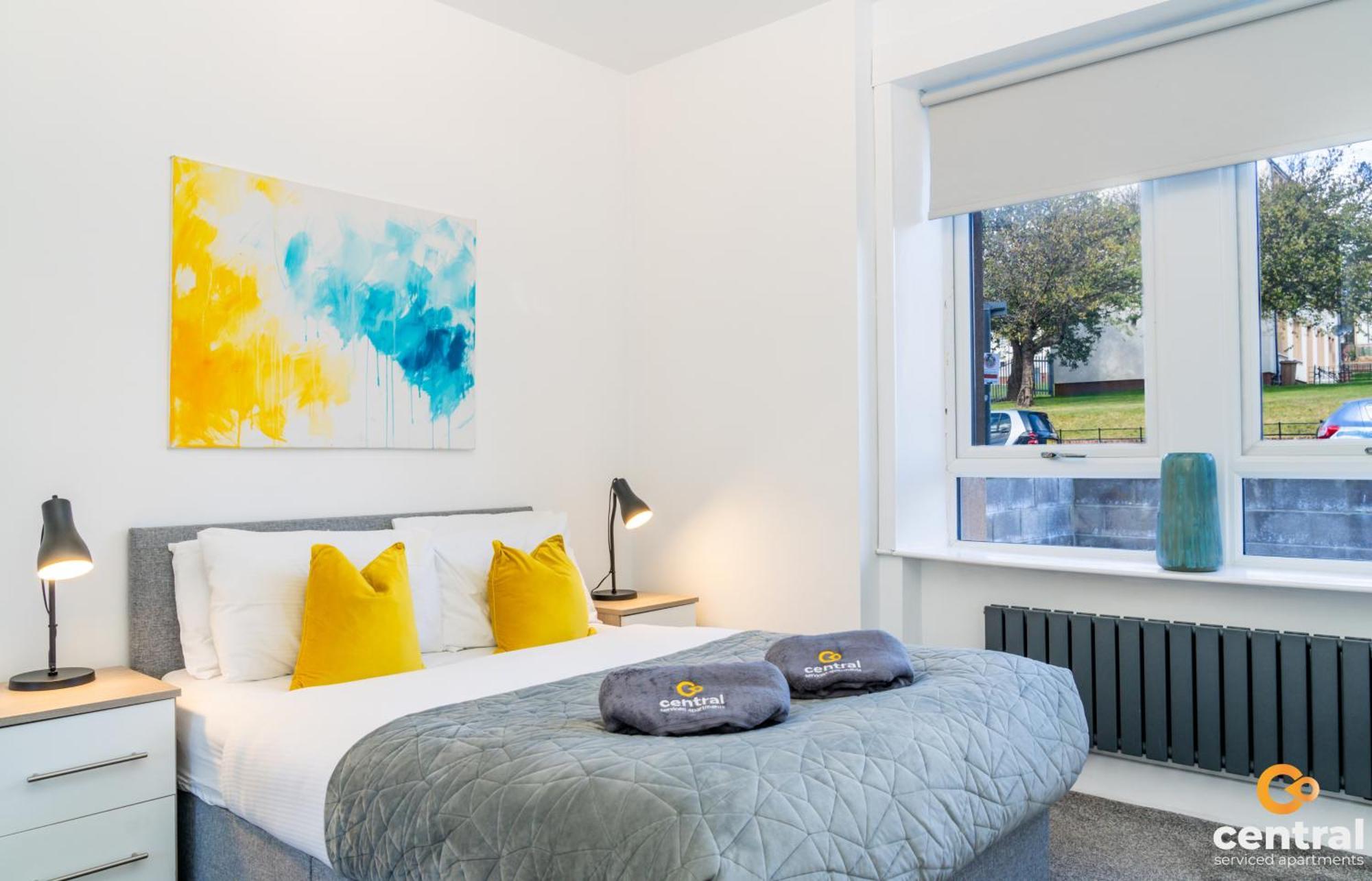 Central Serviced Apartments - 2 Bedroom - Free Street Parking - Fast Wifi - Smart Tvs In All Rooms - Ground Level - Family Neighbourhood - 3 X Double Beds - Heating 24-7 - Trade Stays - Weekly & Monthly Offers Dundee Eksteriør bilde