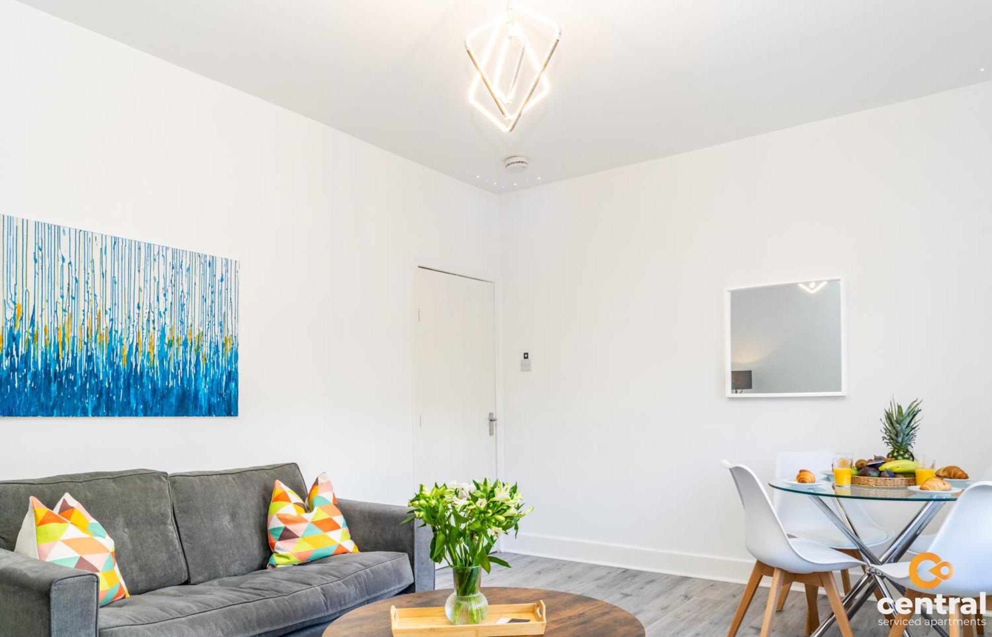 Central Serviced Apartments - 2 Bedroom - Free Street Parking - Fast Wifi - Smart Tvs In All Rooms - Ground Level - Family Neighbourhood - 3 X Double Beds - Heating 24-7 - Trade Stays - Weekly & Monthly Offers Dundee Eksteriør bilde